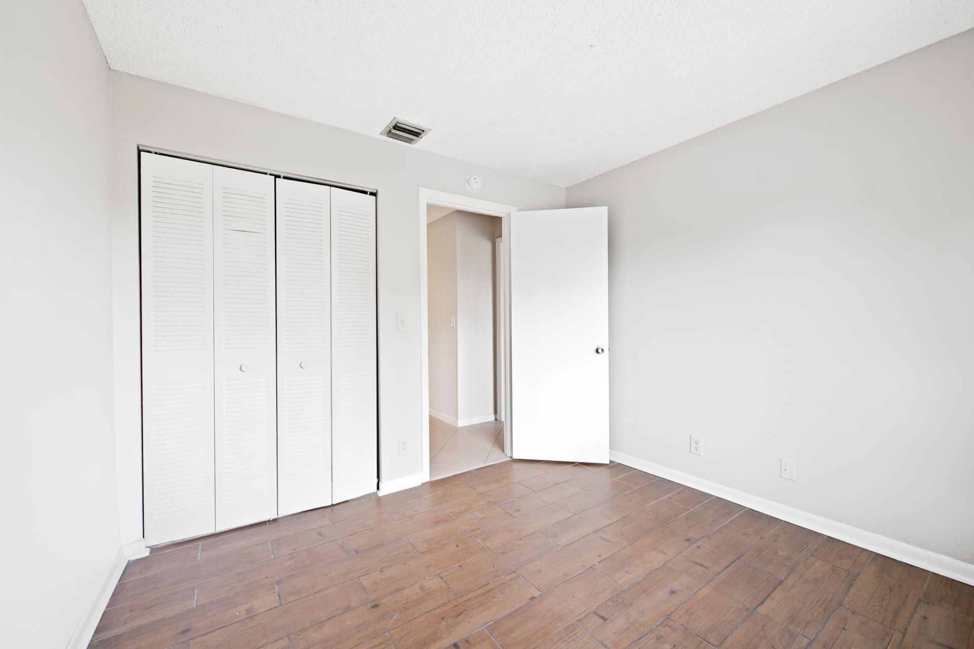 2981 NW 92nd Avenue, Coral Springs, FL 33065 Photo