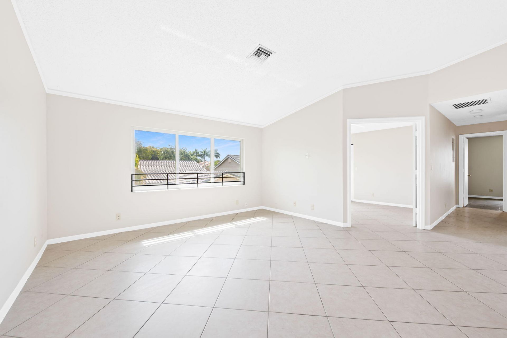 2981 NW 92nd Avenue, Coral Springs, FL 33065 Photo