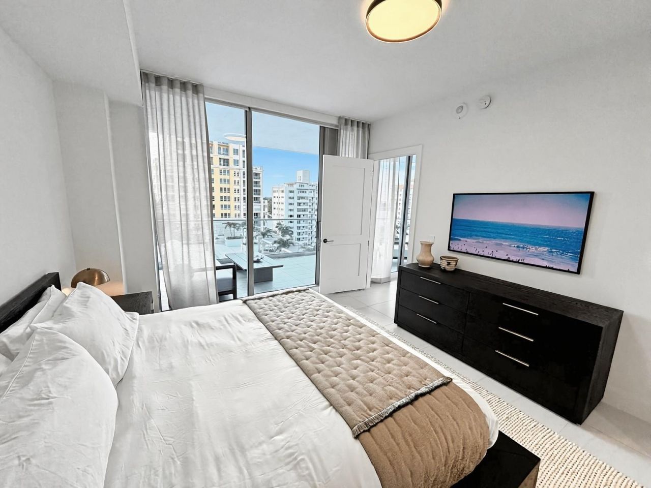 151 N Seabreeze Boulevard, Unit 603, Fort Lauderdale, FL 33304 Photo