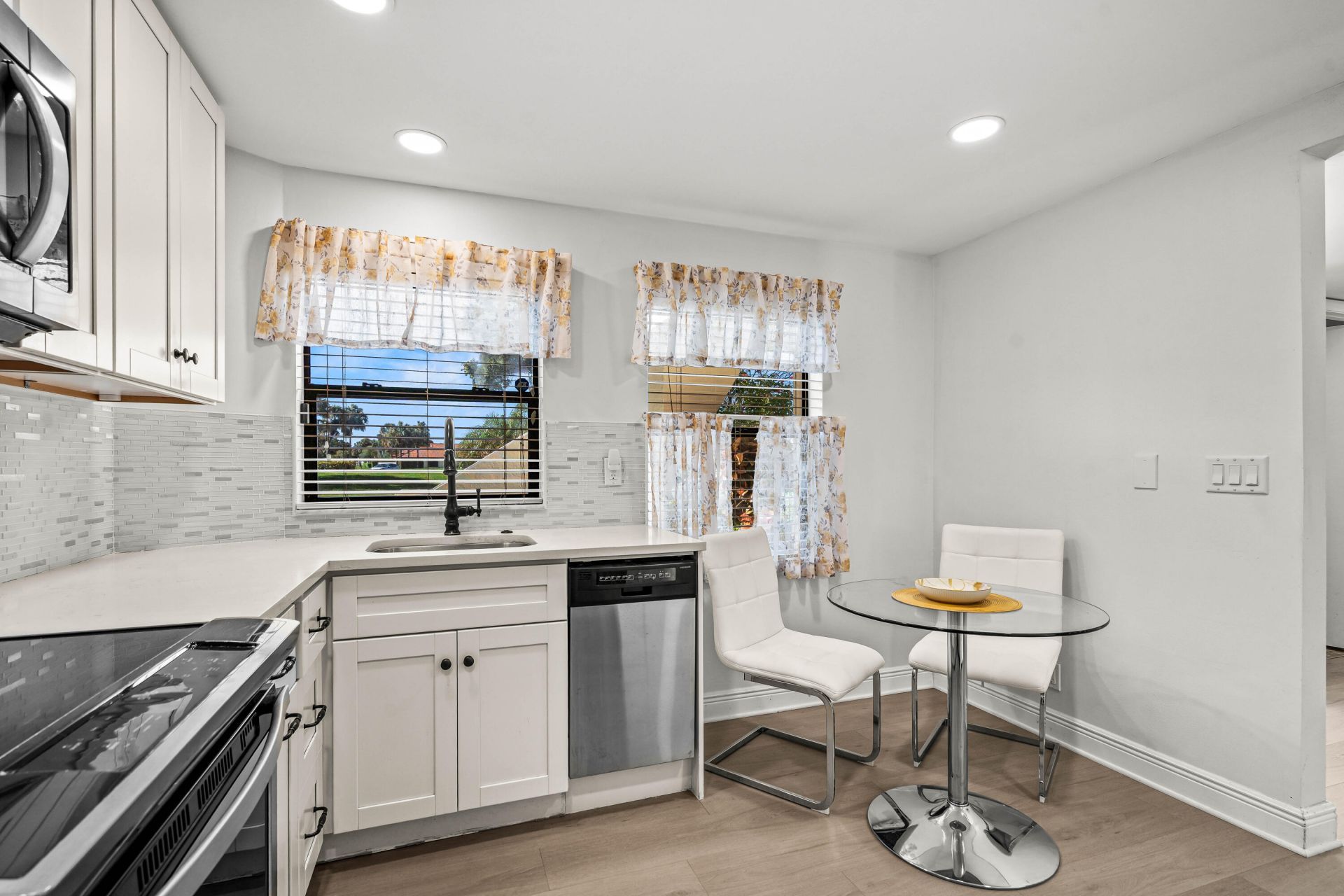 5945 Parkwalk Drive, Boynton Beach, FL 33472 Photo