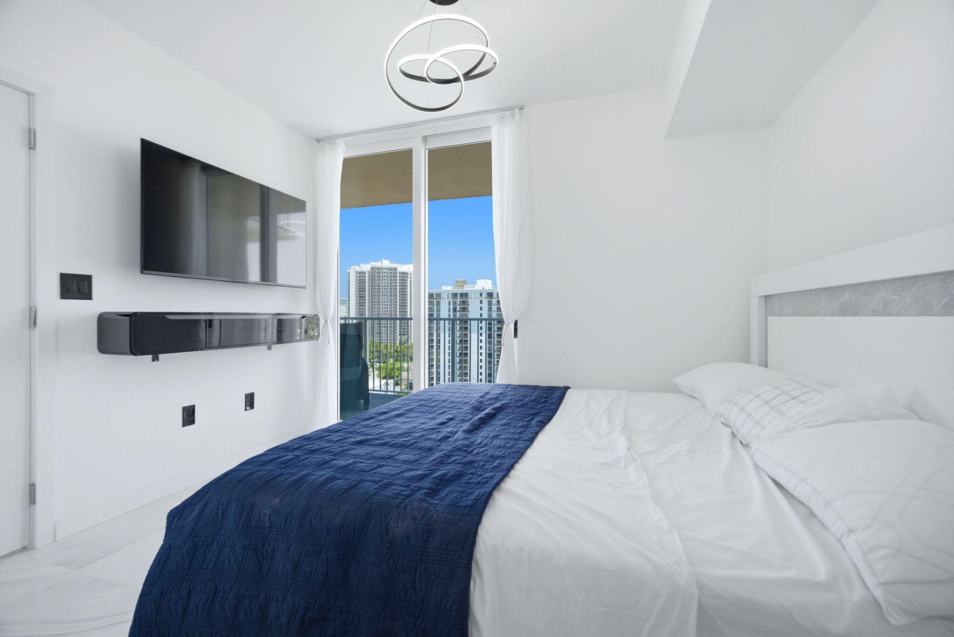 3020 NE 32nd Avenue, Unit 1407, Fort Lauderdale, FL 33308 Photo