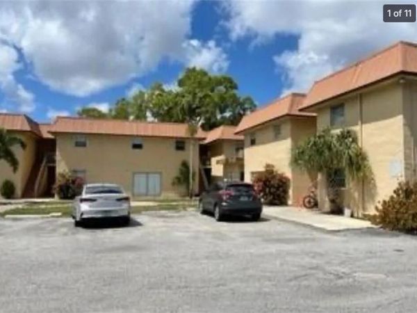 1550 NW 15th Street, Unit 14, Boca Raton, FL 33486