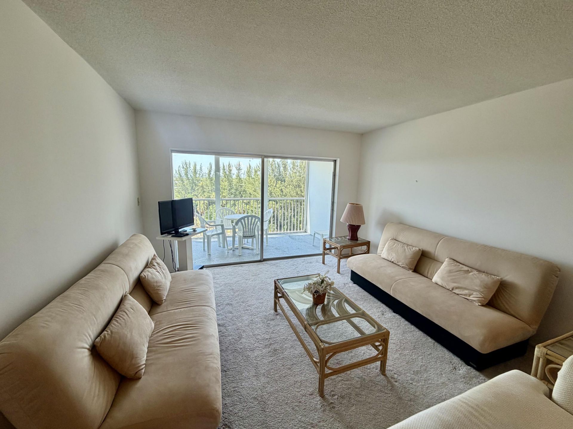 3150 N Palm Aire Drive, Unit 804, Pompano Beach, FL 33069 Photo