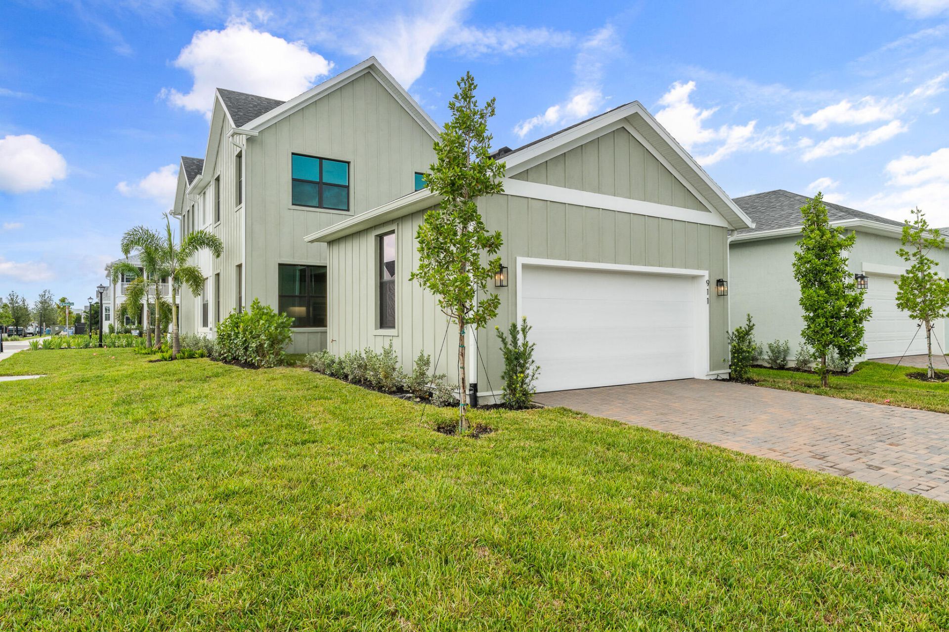 911 SW Newfield Avenue, Palm City, FL 34990 Photo