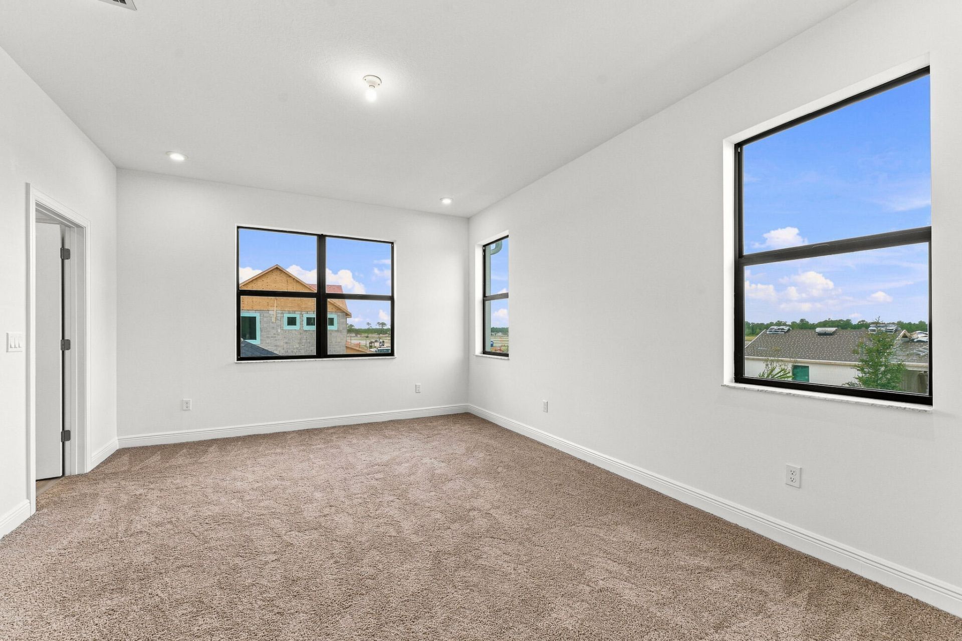 911 SW Newfield Avenue, Palm City, FL 34990 Photo