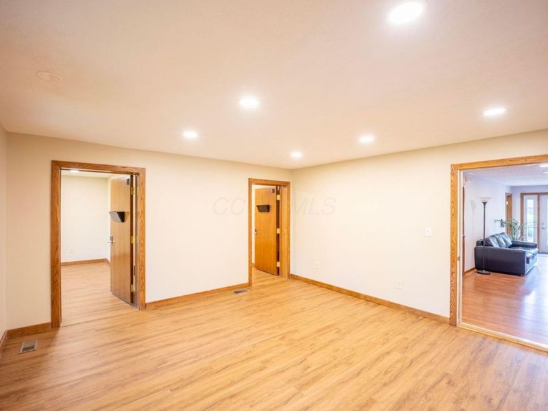 2602 Oakstone Drive , Unit 2600, Columbus, OH 43231 Photo 21