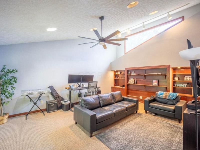 2602 Oakstone Drive , Unit 2600, Columbus, OH 43231 Photo 35