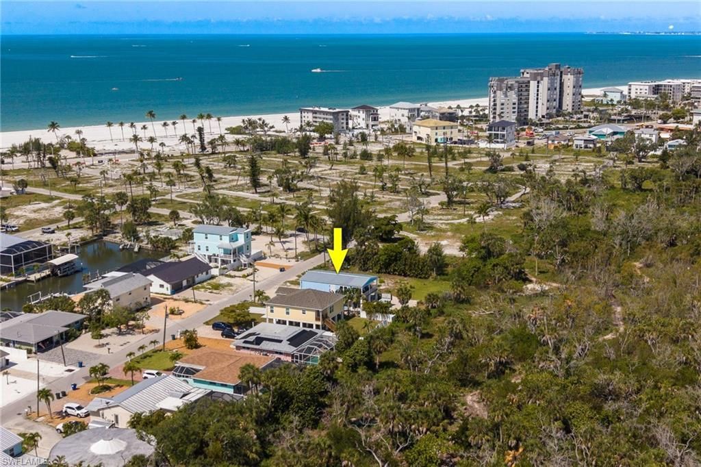 261 Donora Blvd , Fort Myers Beach, FL 33931 Photo