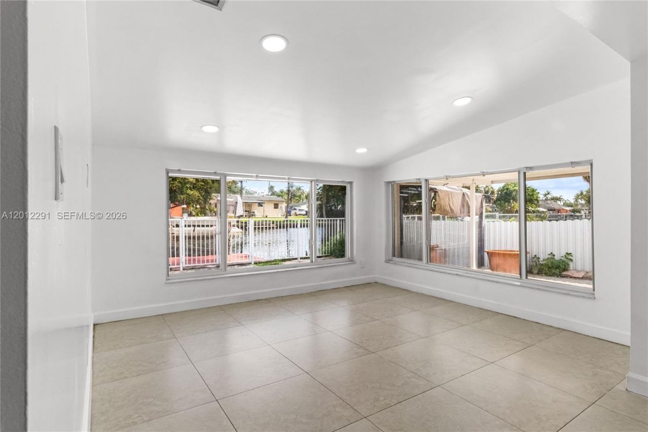 2729 Harding St , Hollywood, FL 33020 Photo