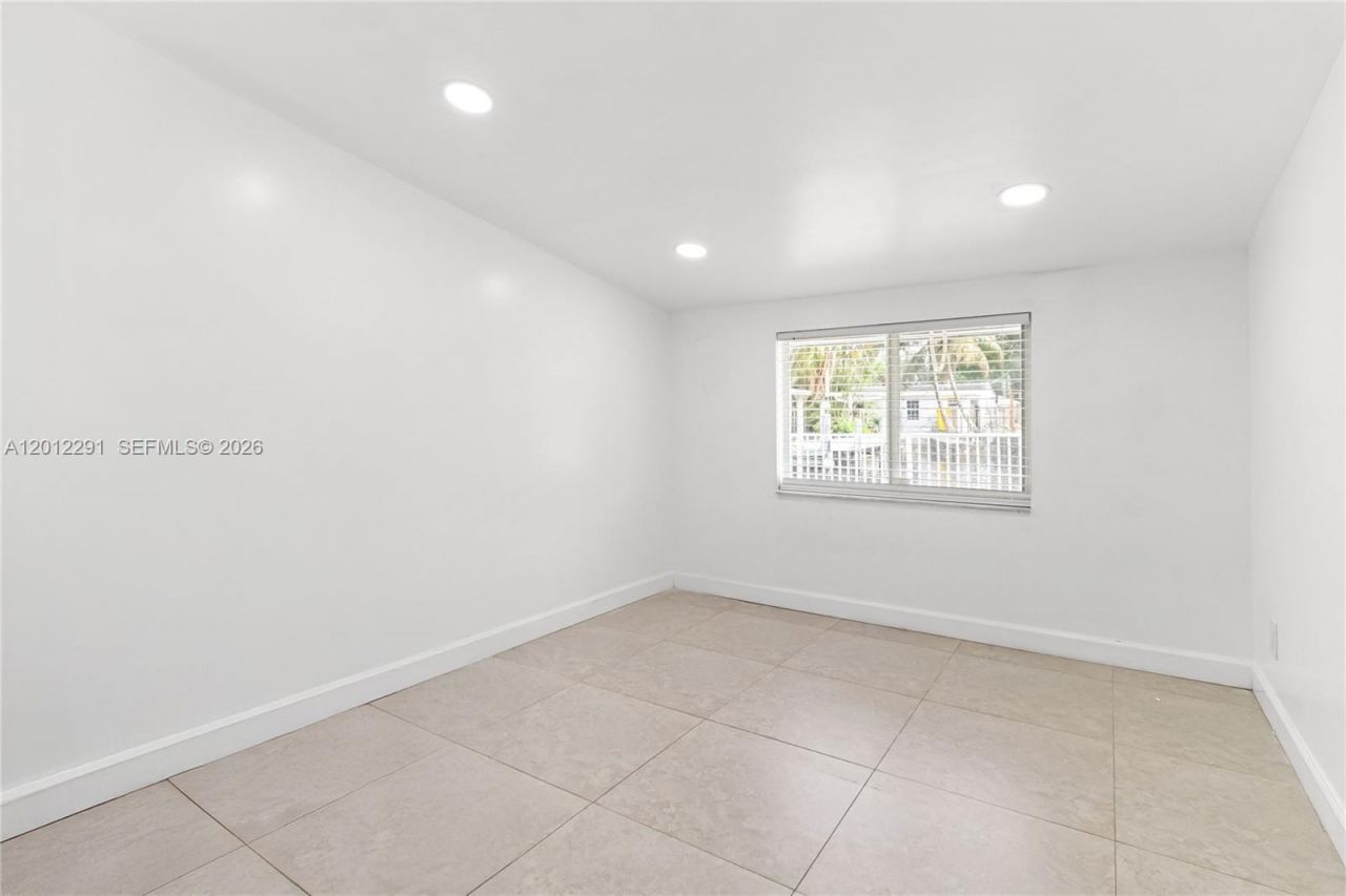2729 Harding St , Hollywood, FL 33020 Photo