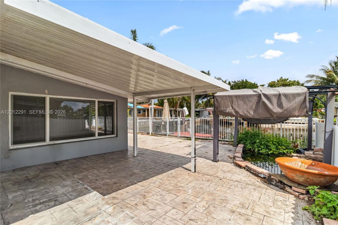 2729 Harding St , Hollywood, FL 33020 Photo