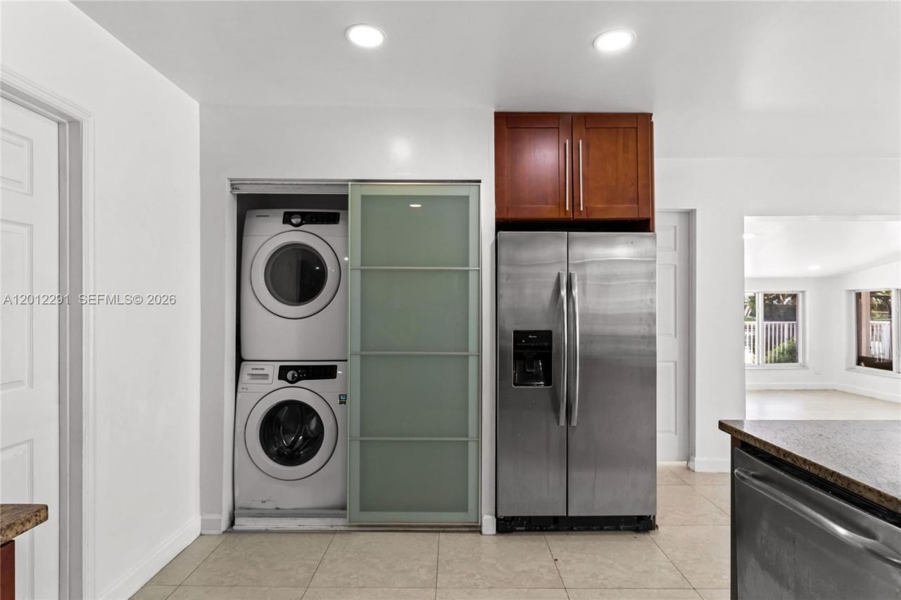 2729 Harding St , Hollywood, FL 33020 Photo