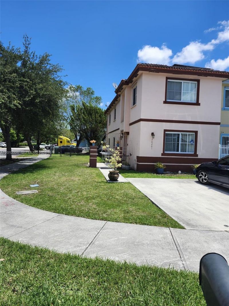 26201 SW 135th Ave, Homestead, FL 33032 Photo