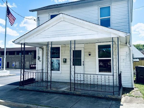 52 S 2nd Street, Batavia, OH 45103