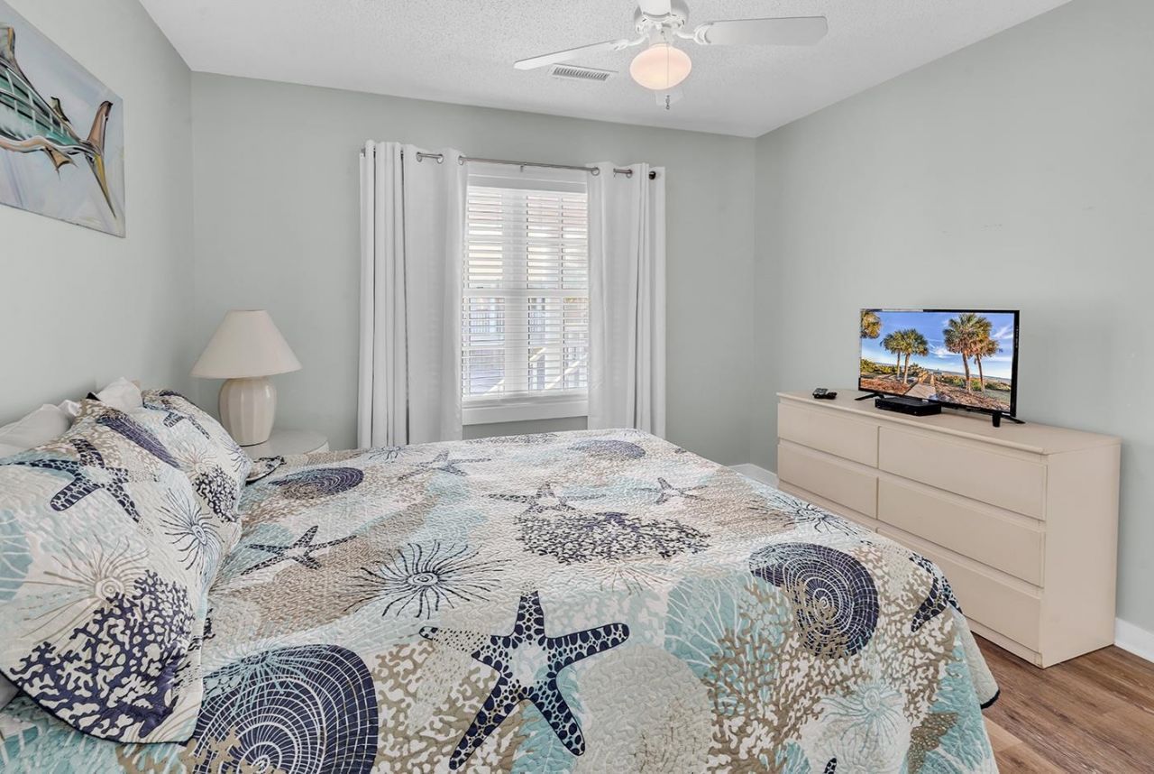 1521 N Waccamaw Dr.  Photo 15