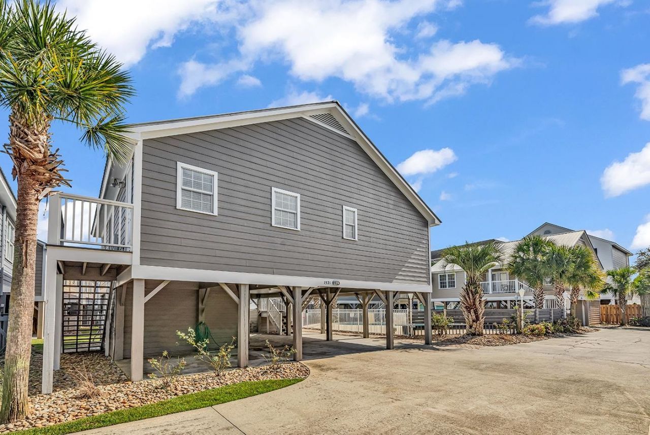 1521 N Waccamaw Dr.  Photo 38