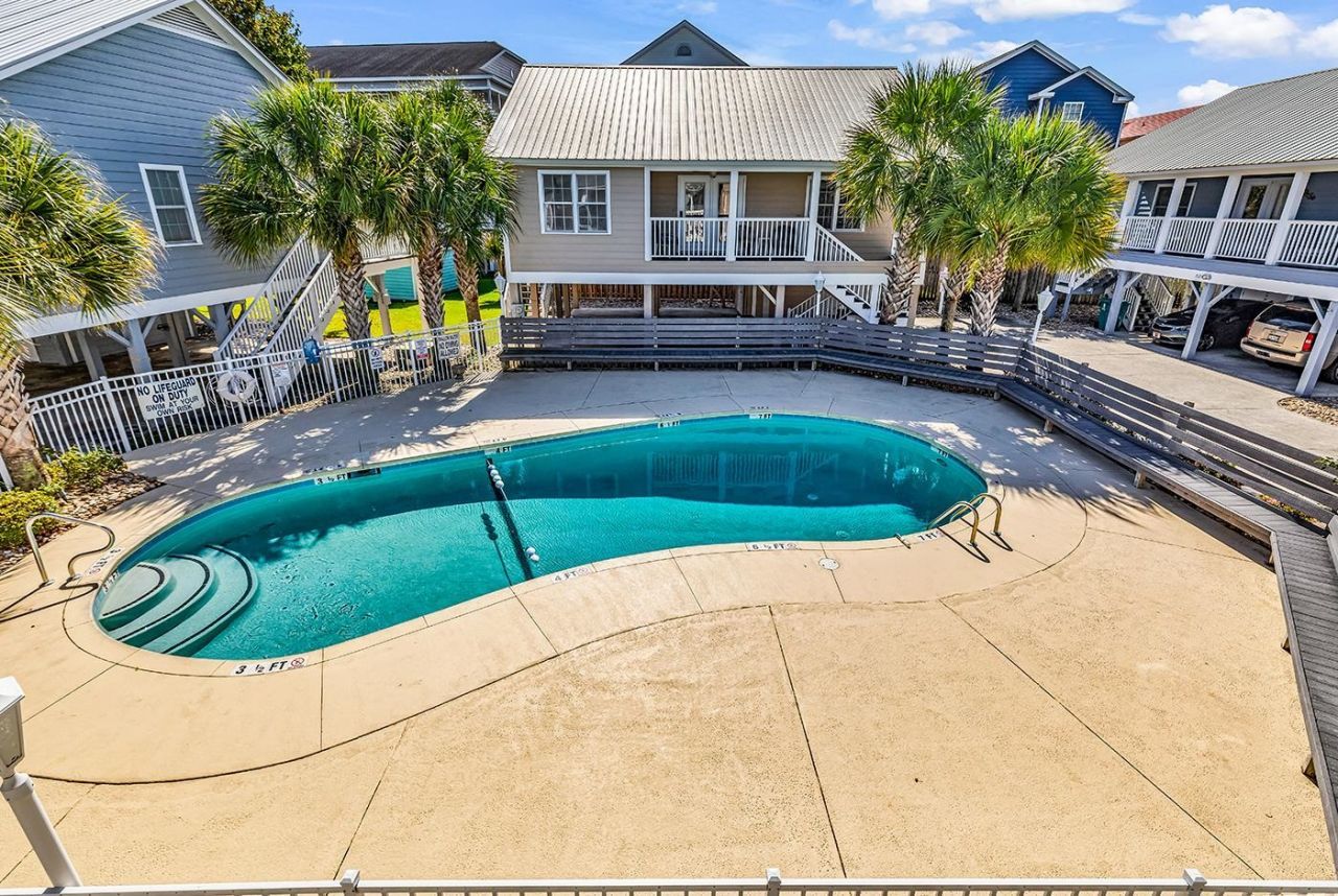 1521 N Waccamaw Dr.  Photo 6
