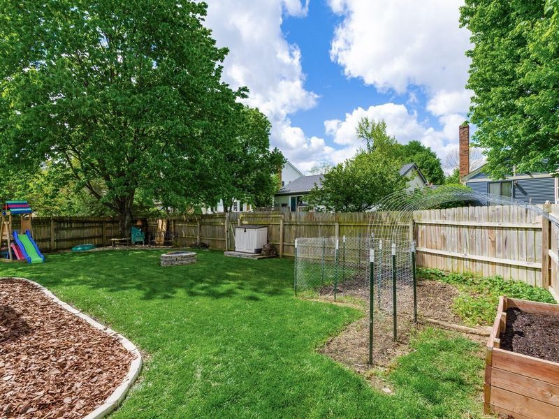 7831 Leaview Drive, Columbus, OH 43235 Photo 36