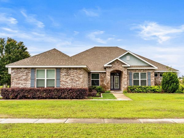 173 Tournament Lane, Freeport, FL 32439