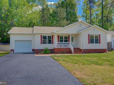 342 9TH, COLONIAL BEACH, VA 22443