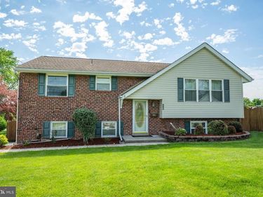 883 MUSTANG ROAD, WARRINGTON, PA 18976