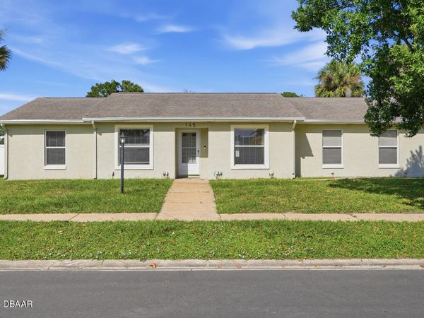 145 Springwood Drive, Daytona Beach, FL 32119