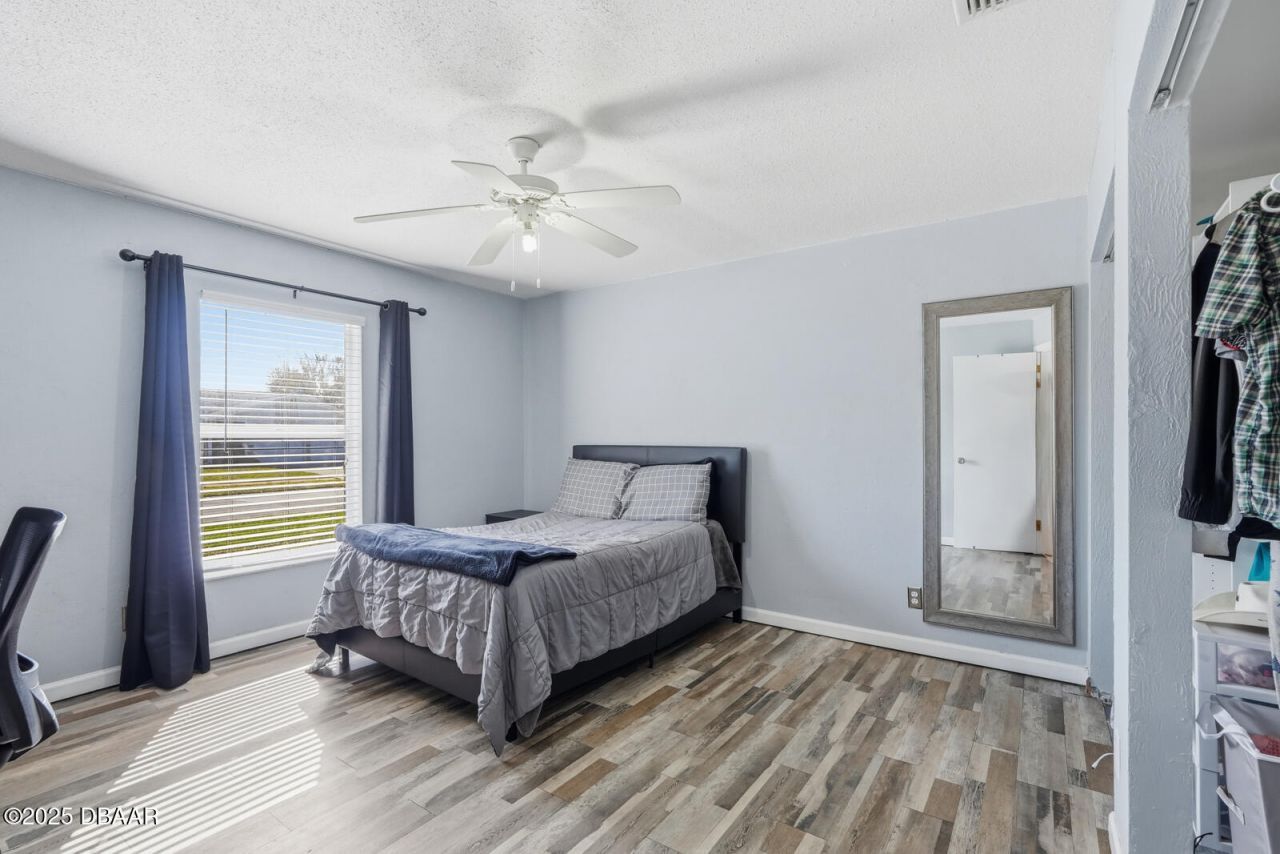 145 Springwood Drive, Daytona Beach, FL 32119 Photo
