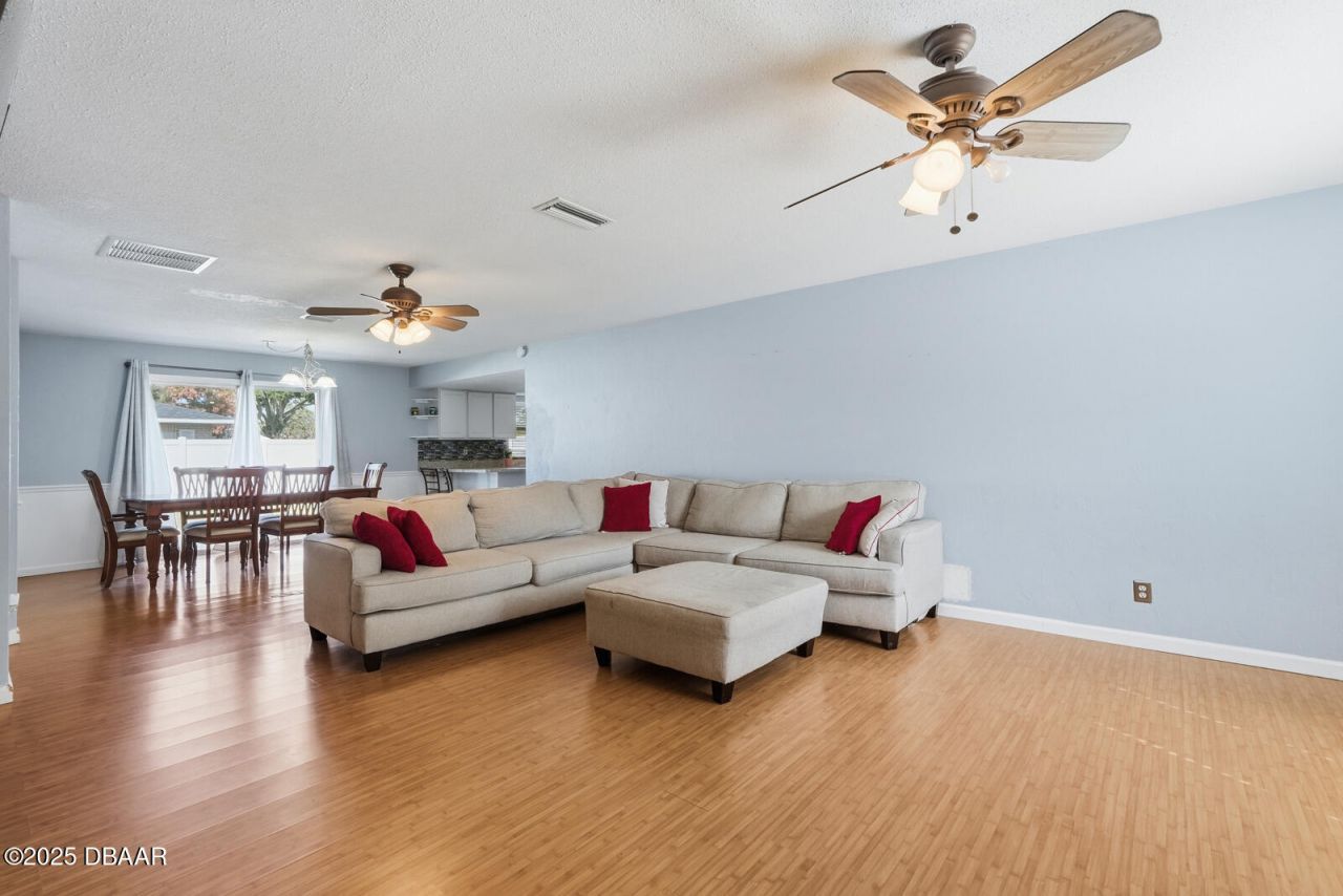 145 Springwood Drive, Daytona Beach, FL 32119 Photo