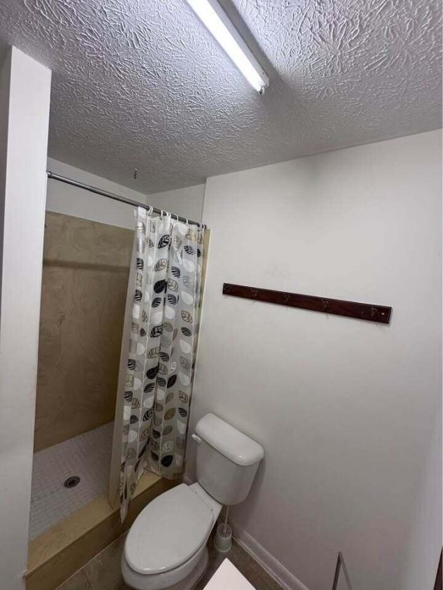 5306 Pinetree Drive, Fort Pierce, FL 34982 Photo