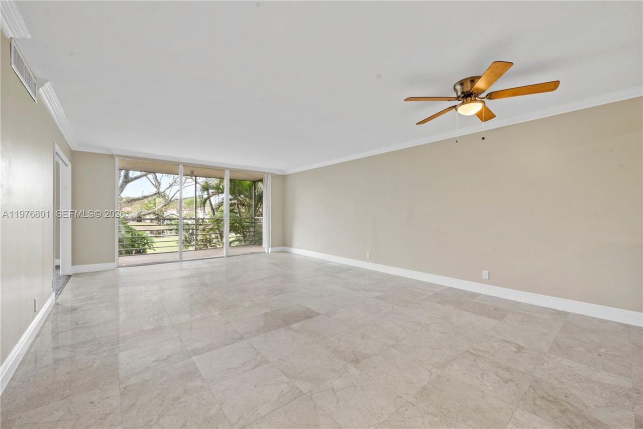 823 Cypress Blvd , Unit 204, Pompano Beach, FL 33069 Photo