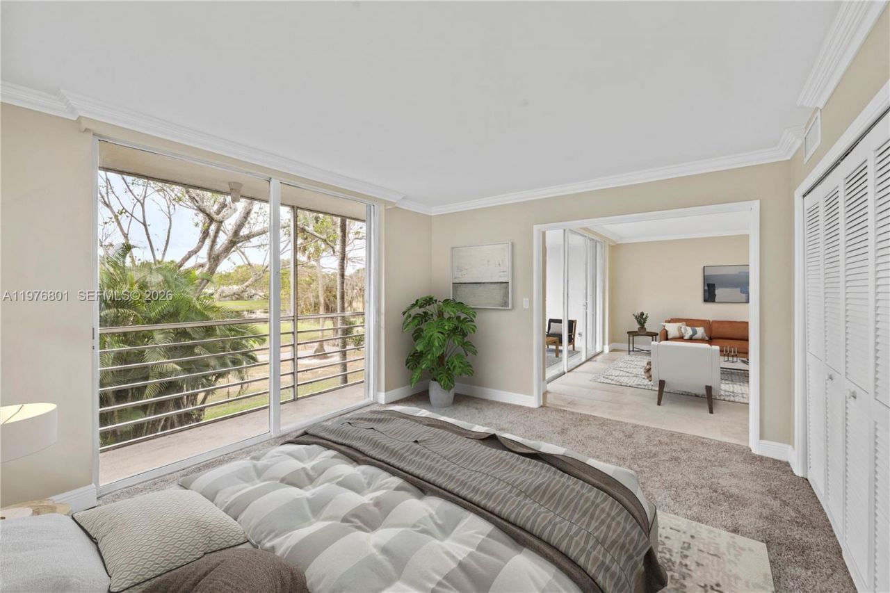 823 Cypress Blvd , Unit 204, Pompano Beach, FL 33069 Photo