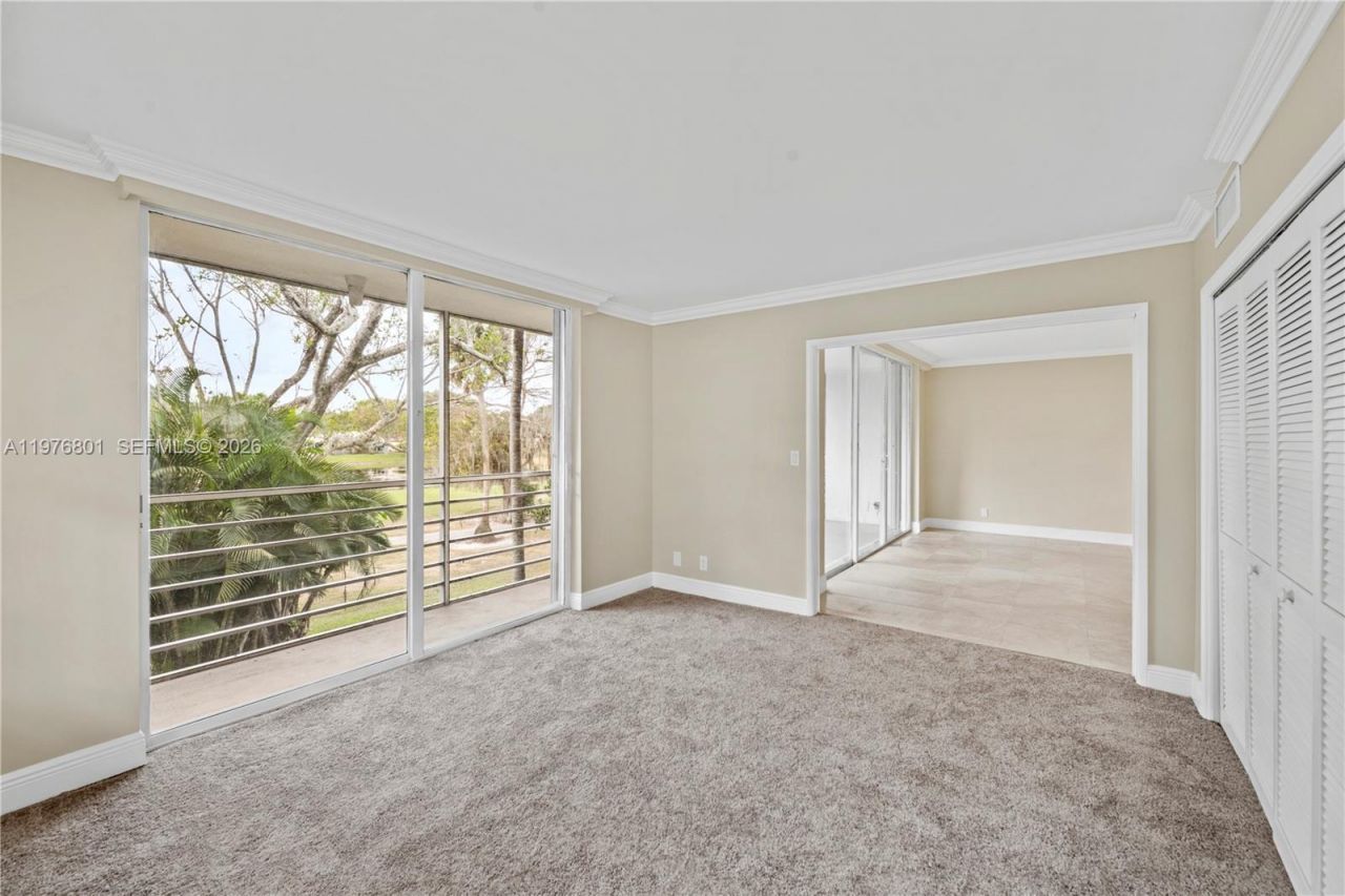 823 Cypress Blvd , Unit 204, Pompano Beach, FL 33069 Photo