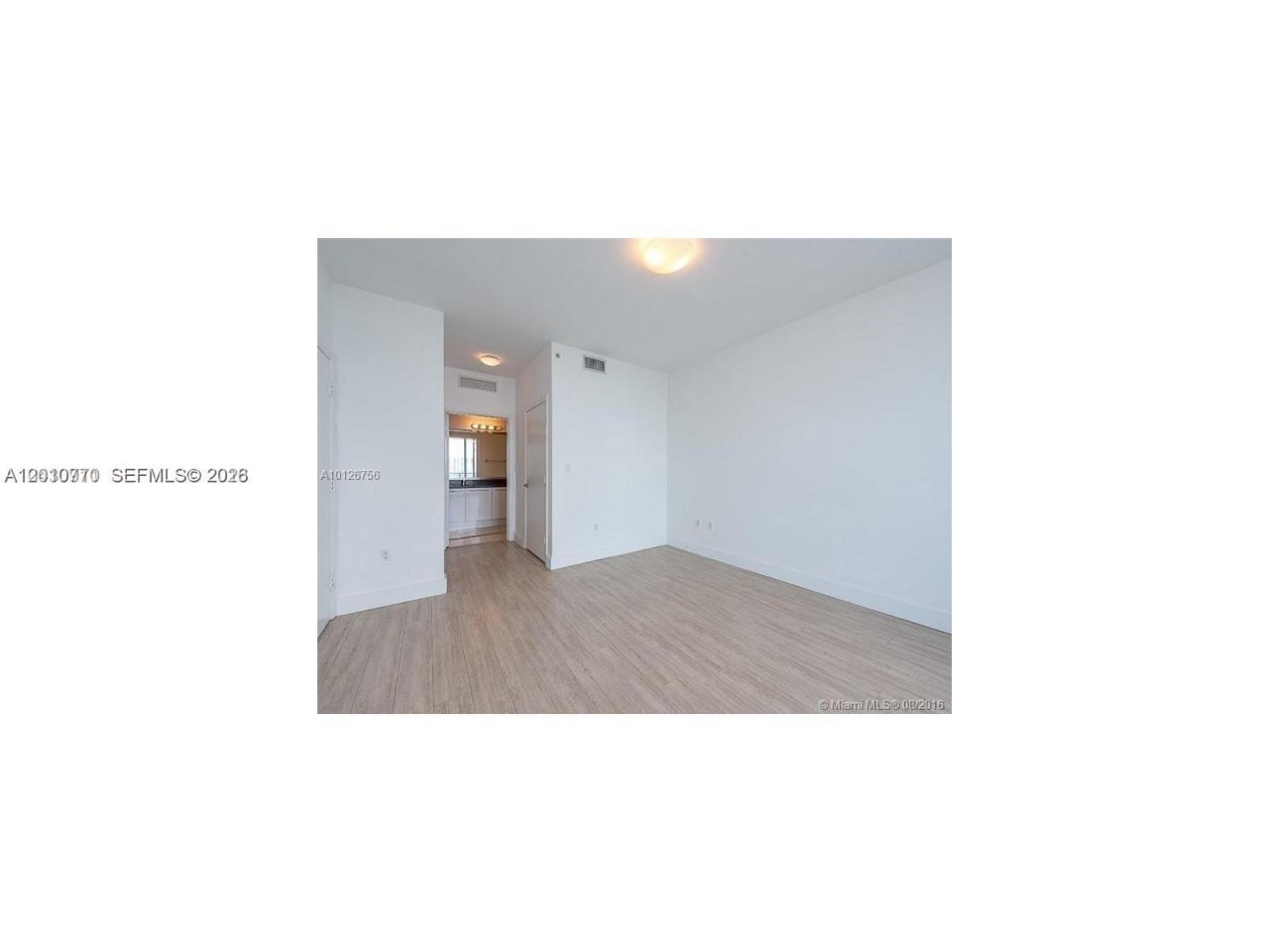 90 SW 3rd St, Unit 2609, Miami, FL 33130 Photo