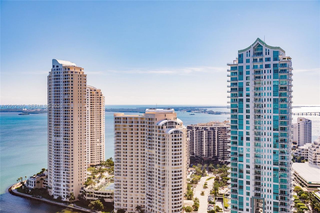 325 S Biscayne Blvd , Unit 3617, Miami, FL 33131 Photo