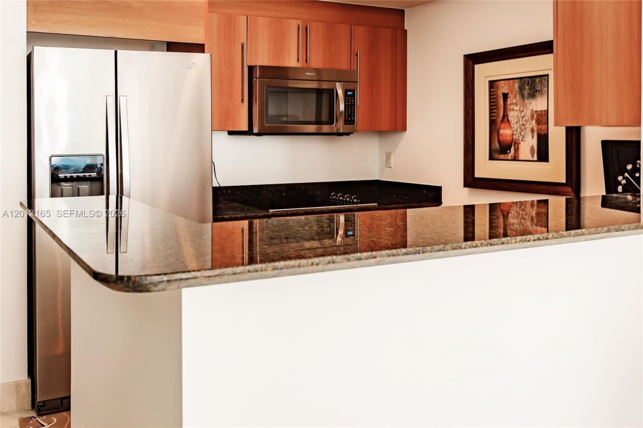 325 S Biscayne Blvd , Unit 3617, Miami, FL 33131 Photo