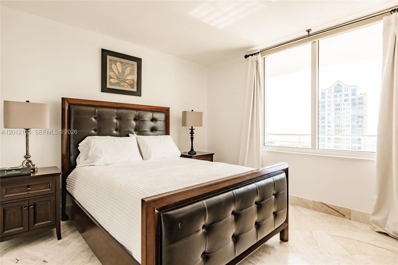 325 S Biscayne Blvd , Unit 3617, Miami, FL 33131 Photo