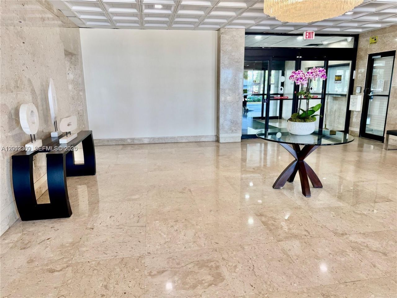 300 Bayview Dr , Unit 1903, Sunny Isles Beach, FL 33160 Photo