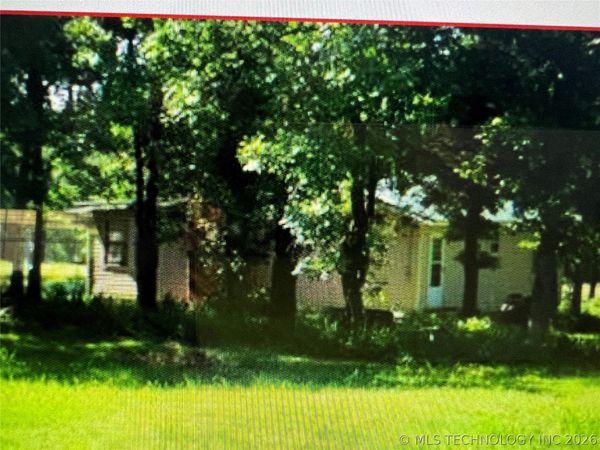 550 W Brooken Mountain Road, Stigler, OK 74462