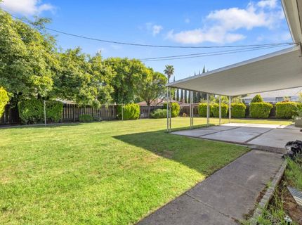 121 W Benjamin Holt Dr, Stockton, CA 95207 Photo