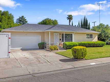 121 W Benjamin Holt Dr, Stockton, CA 95207 Photo