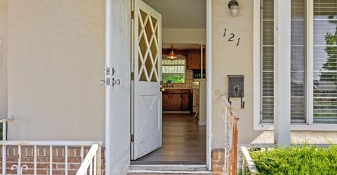 121 W Benjamin Holt Dr, Stockton, CA 95207 Photo