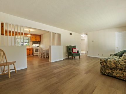 121 W Benjamin Holt Dr, Stockton, CA 95207 Photo