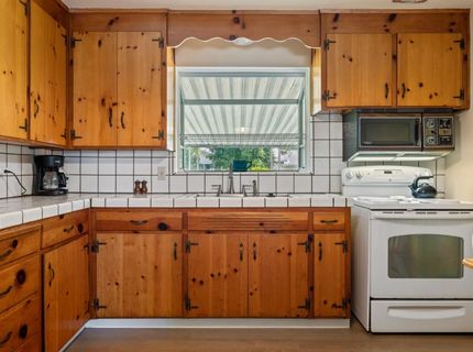 121 W Benjamin Holt Dr, Stockton, CA 95207 Photo