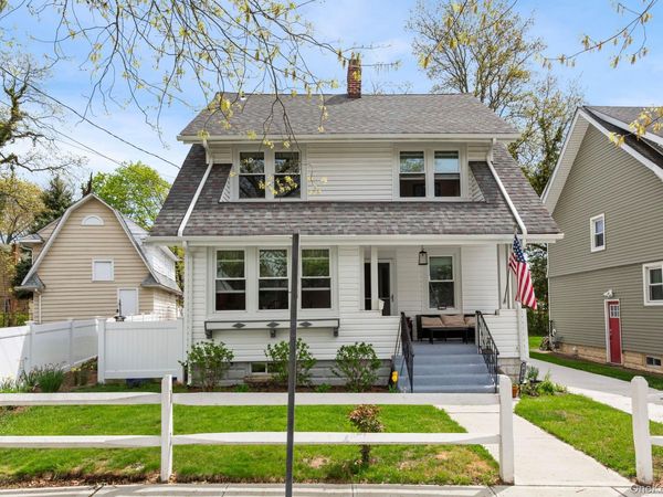 1679 Oak Street , North Baldwin, NY 11510