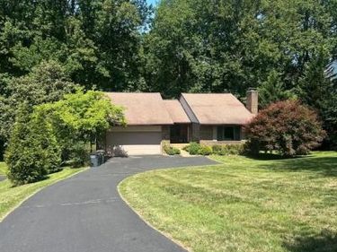 1118 CHALLEDON ROAD, GREAT FALLS, VA 22066