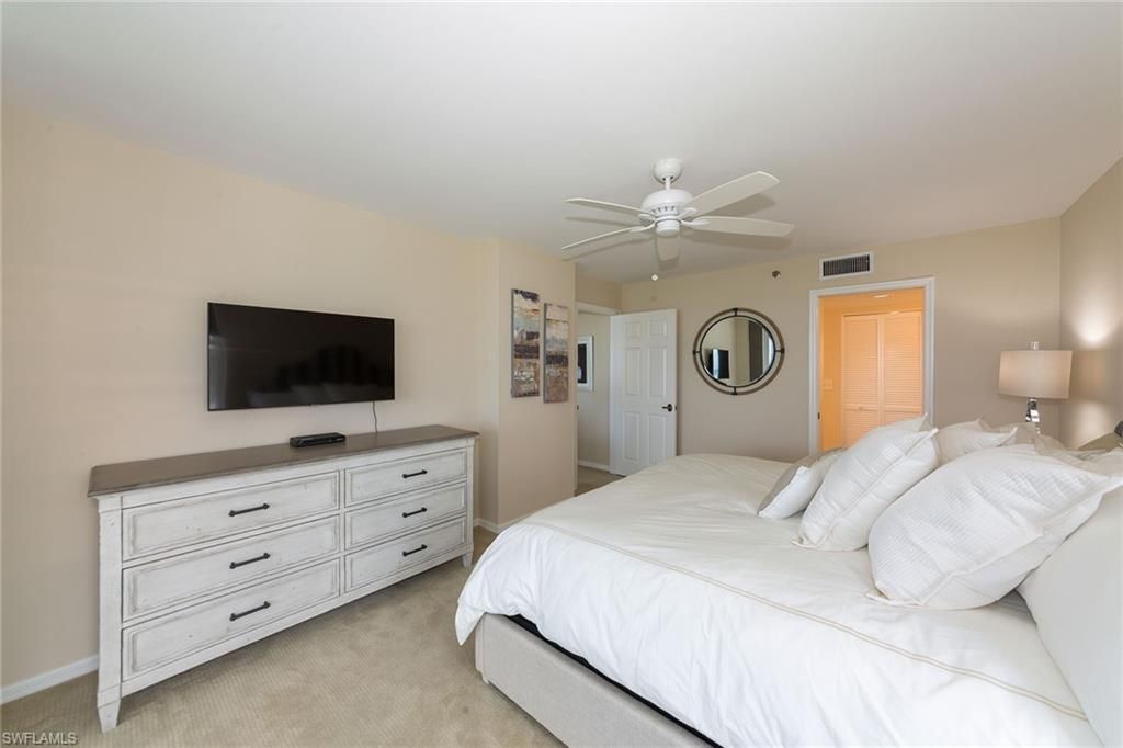 5550 Heron Point Dr, Unit 802, Naples, FL 34108 Photo