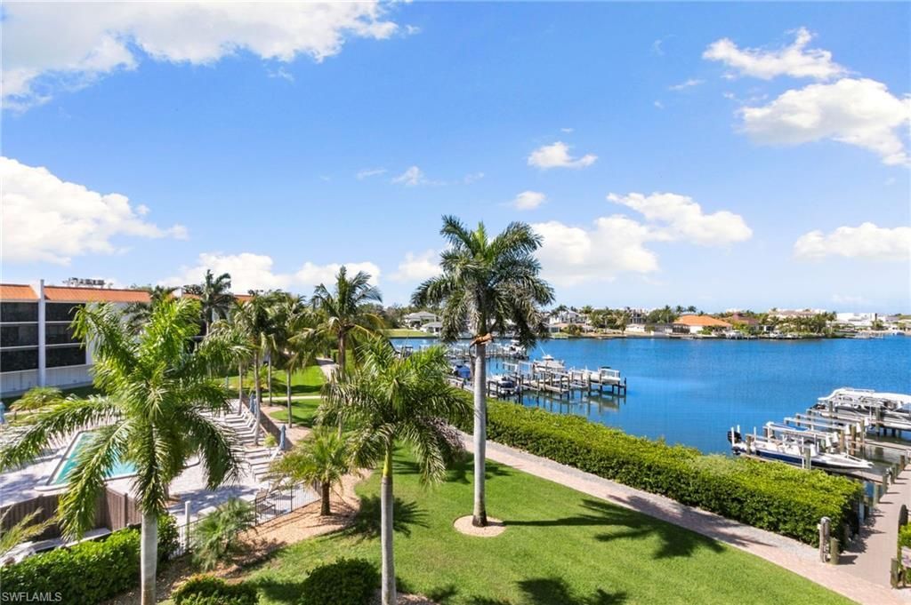 226 3rd St , Unit 303, Bonita Springs, FL 34134 Photo