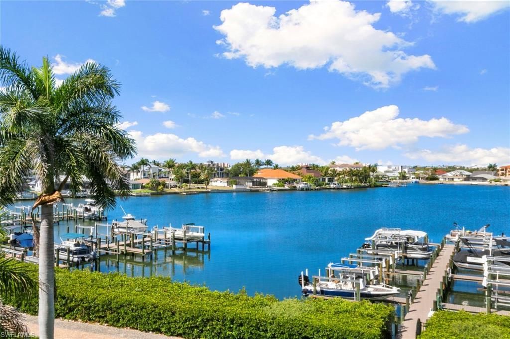 226 3rd St , Unit 303, Bonita Springs, FL 34134 Photo