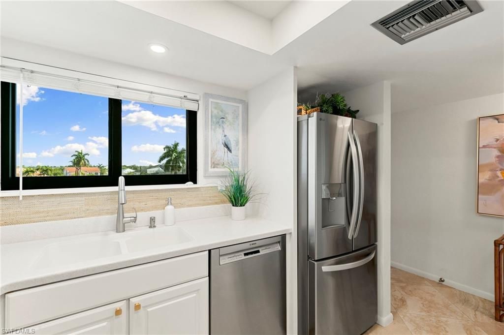 226 3rd St , Unit 303, Bonita Springs, FL 34134 Photo