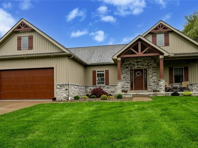 1702 Honeychuck Lane, Kent, OH 44240 Photo 1